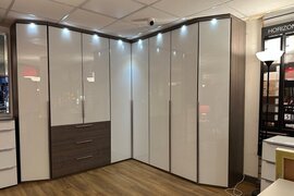 Ağ dolab modelləri niyə daha çox seçilir?