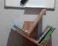 Dekorativ kitab rəfi