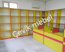 Aptek vitrinləri