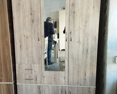 Günəş mobilyada dolablar