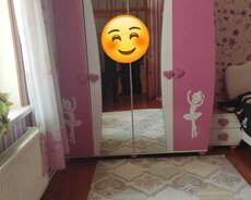 Genç qız mebeli