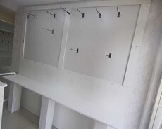 Satış mağazası üçün vitrinlər