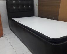 Təknəfərlik çarpayı satılır