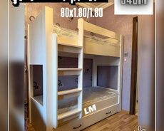 İki mərtəbə Çarpayilar